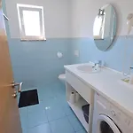 Rooms-sobe Haus Magdalena Krk كرك