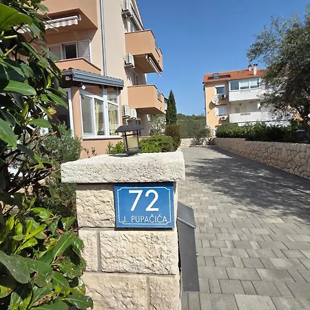Rooms-sobe Haus Magdalena Krk Vendégház 4*