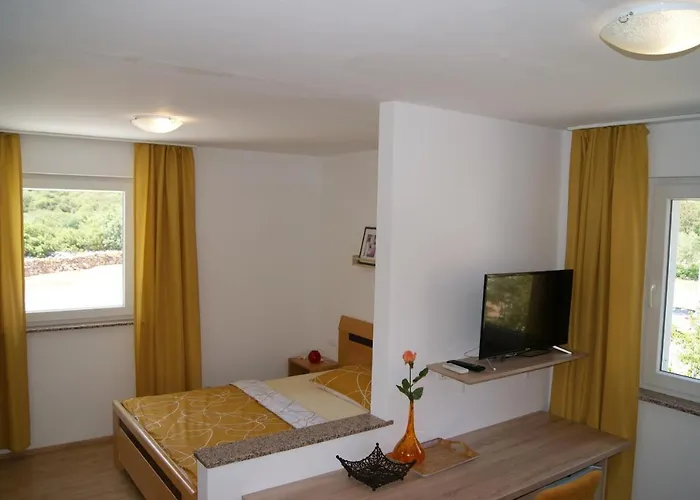 Rooms-sobe Haus Magdalena Krk