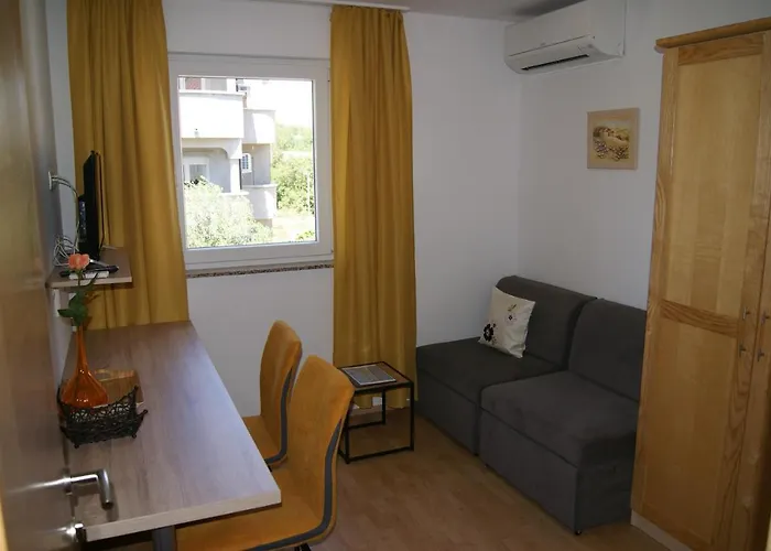 Rooms-sobe Haus Magdalena Krk 4* Krk Town