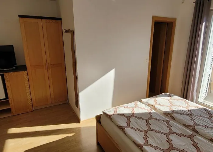 Konukevi Rooms-sobe Haus Magdalena Krk 4*