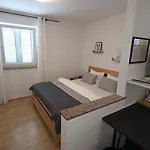 Pensión Rooms-sobe Haus Magdalena Krk 4*