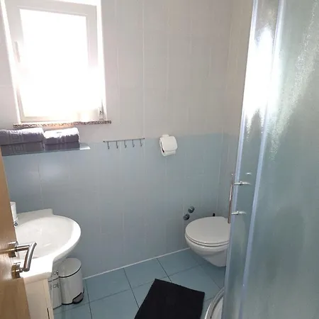 Rooms-sobe Haus Magdalena Krk 4*